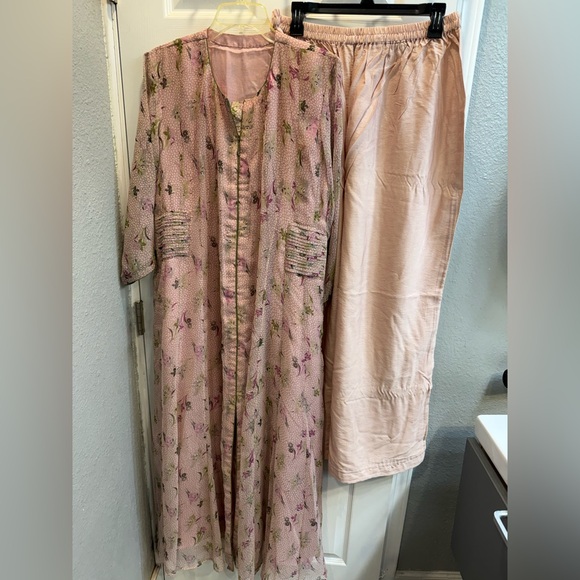 India Boutique Other - Indian/Punjabi/PakistaniPink Floral Button-Front long Dress with wide leg plazzo
